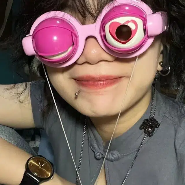 纯兔鼠 爱心眨眼眼镜 搞笑助兴拍照道具 整蛊玩具