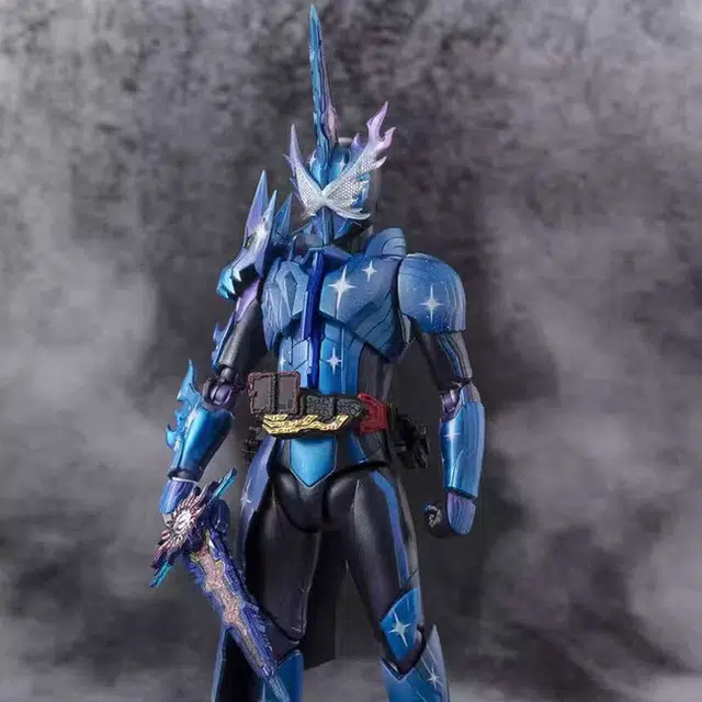 BANDAI S.H.Figuarts Xross saber