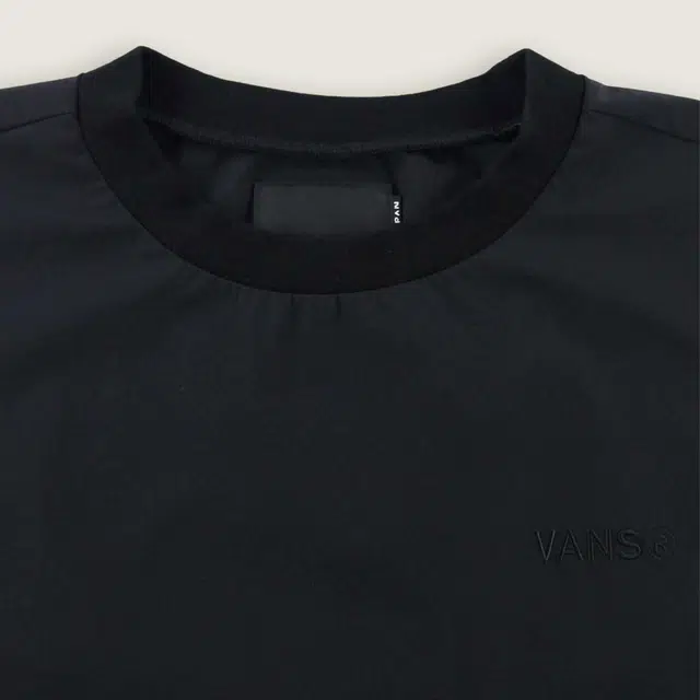 Vans T