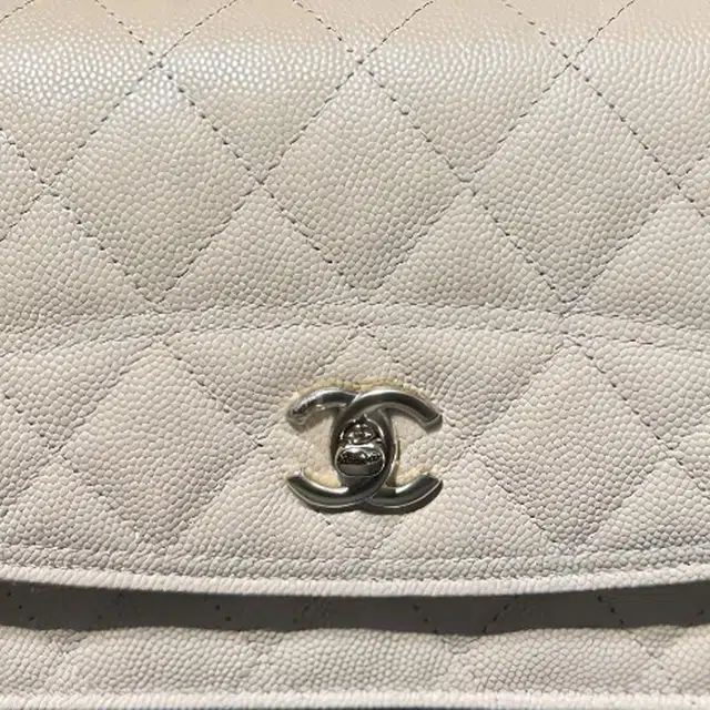 CHANEL 25C
