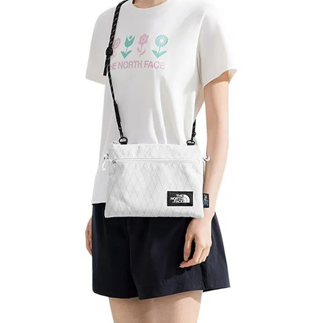 THE NORTH FACE Light