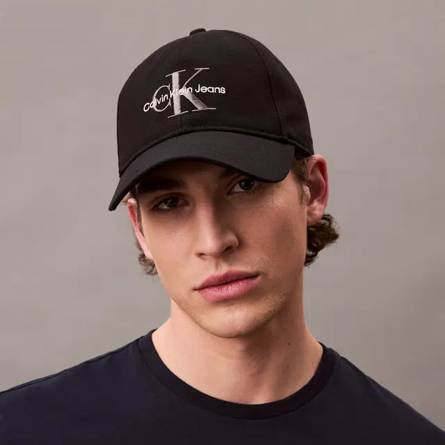CALVIN KLEIN logo