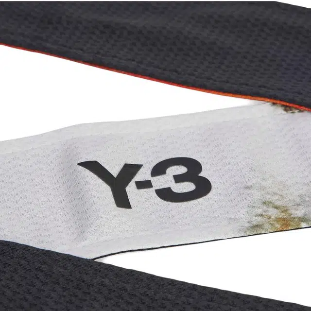Y-3 -