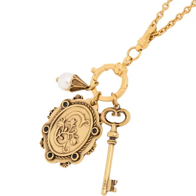 Chloe logo -