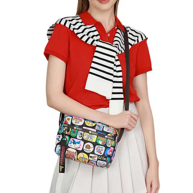 LeSportsac