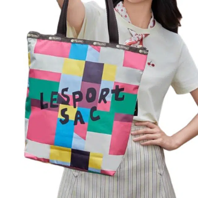 LeSportsac X SMU-ARTIST DOUYA Tote