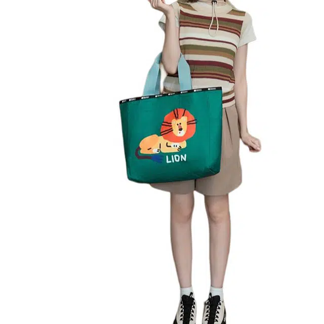LeSportsac X