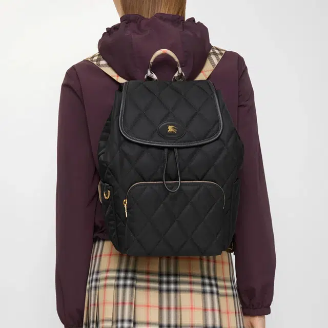 Burberry Horseshoe
