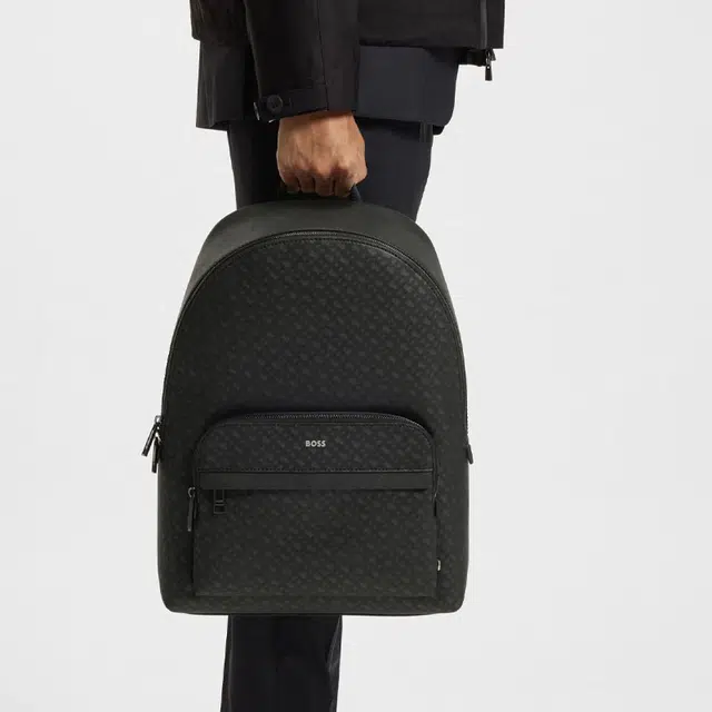 HUGO BOSS