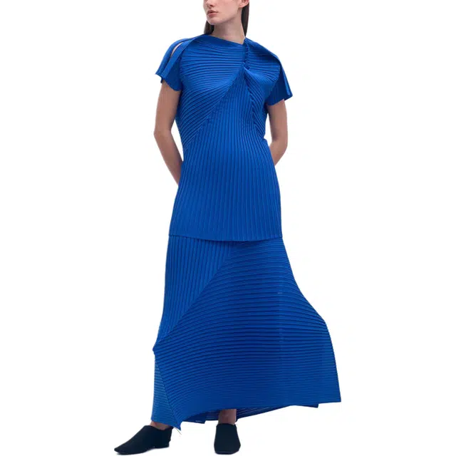 ISSEY MIYAKE FW25T