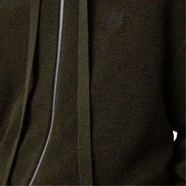 LOEWE FW25 Anagram