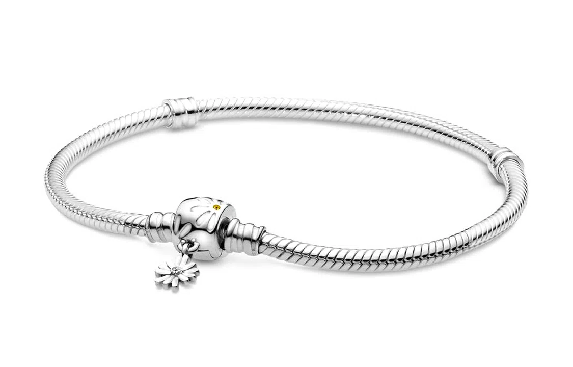 Pandora Moments Daisy Clasp Bracelet Silver