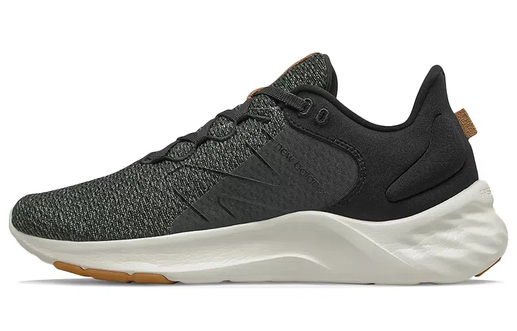 New Balance Roav Fresh Foam Black