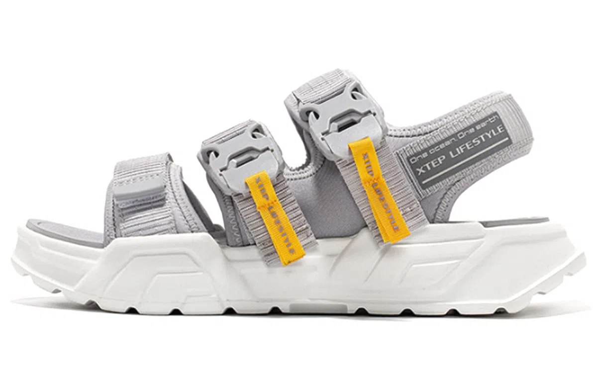 特步 百搭时尚 沙滩凉鞋 男款 灰色