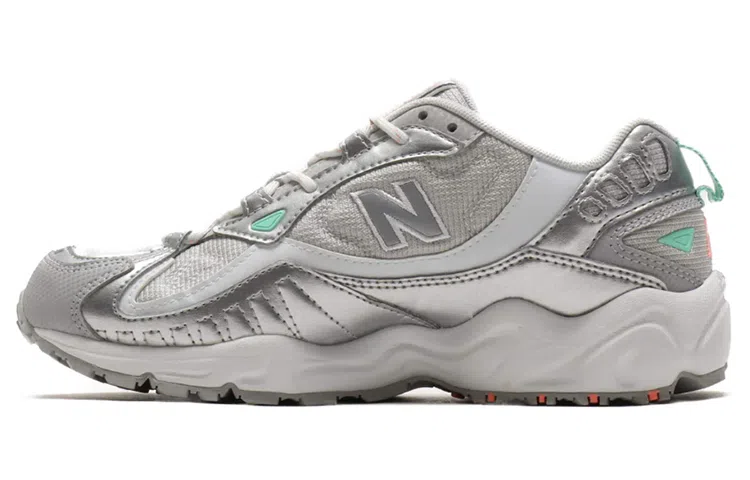 New Balance 703 Silver Grey