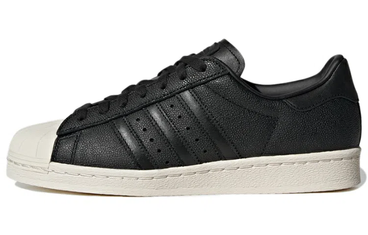 adidas Superstar 82