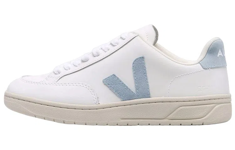 VEJA V-12 White Blue