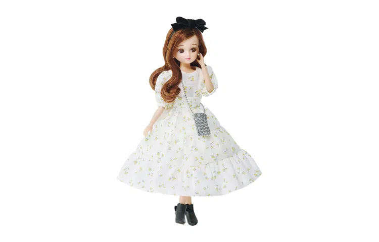 TAKARA TOMY VERY BJD 23cm