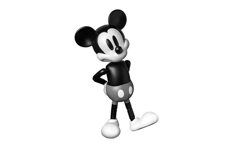Beast Kingdom Classic Retro Mickey 1:9 Action Figure