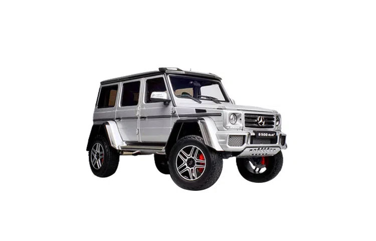 Almost Real 118 g500 4x4