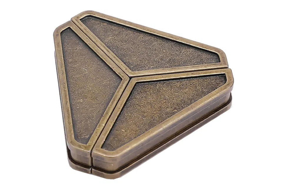 HANAYAMA Cast Puzzle Delta 3