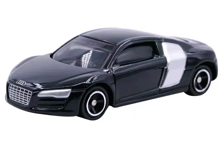 TAKARA TOMY 6 R8 Coupe