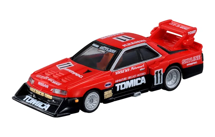 TAKARA TOMY