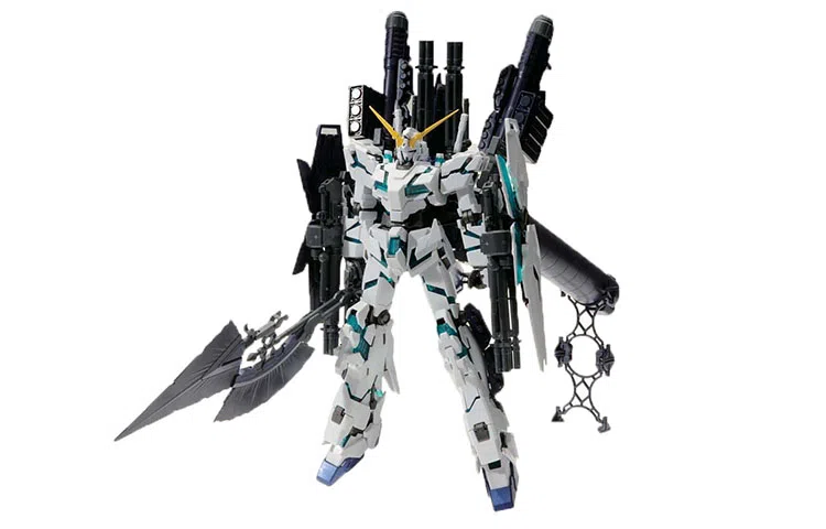 BANDAI MG 1100 1 UC 18cm