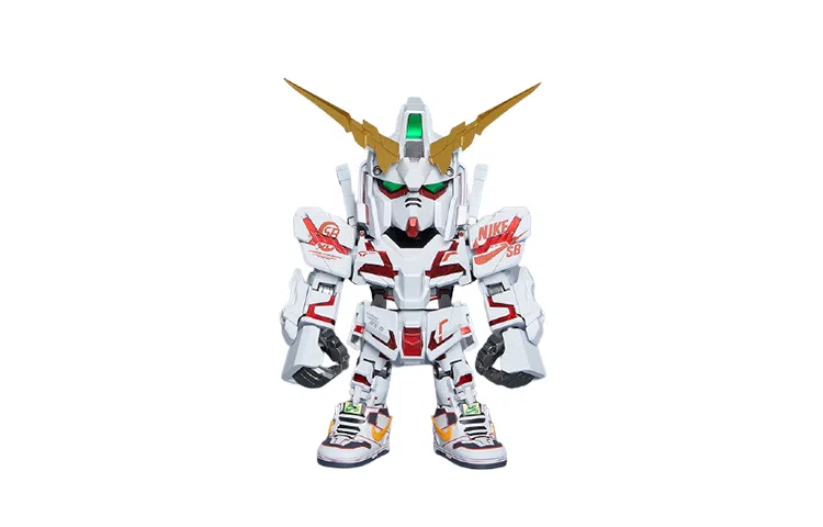 BANDAI x Nike SB QMSV UC RX-0 1 20cm
