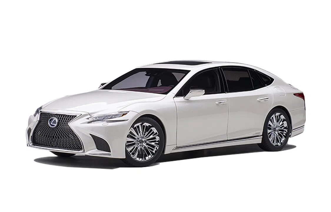 AUTOart 118 LS 500H