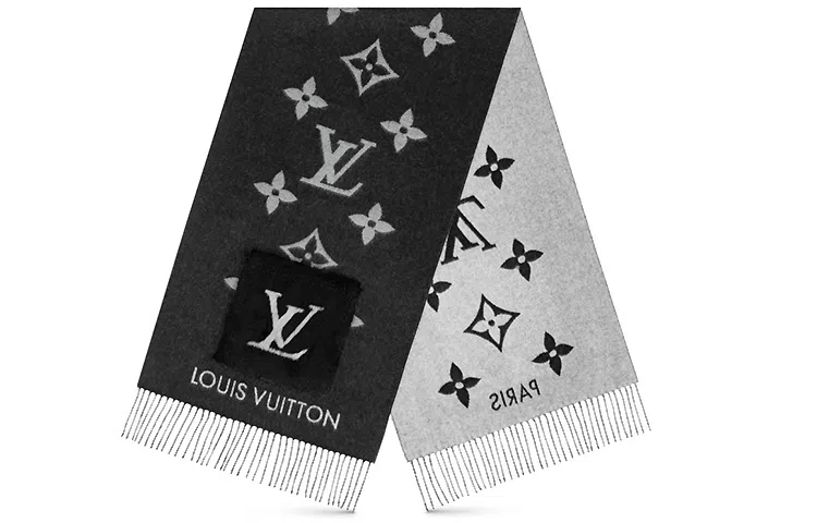 Louis Vuitton Cold Reykjavik Scarf Black