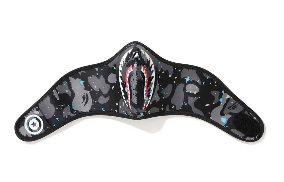 A BATHING APE BAPE Camo Shark Mask Black