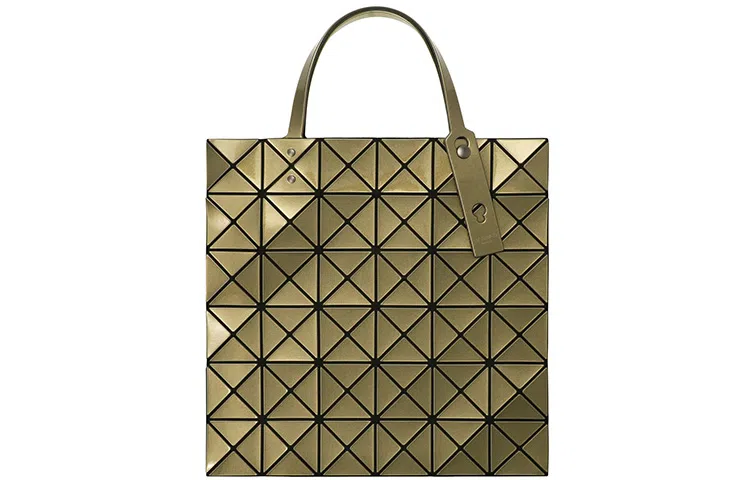 ISSEY MIYAKE Tote