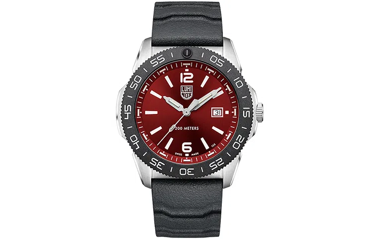 LUMINOX 44mm XS.3135