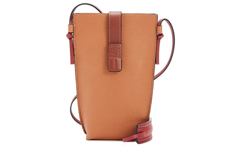 LOEWE Pocket