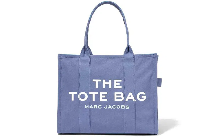 MARC JACOBS The Traveler