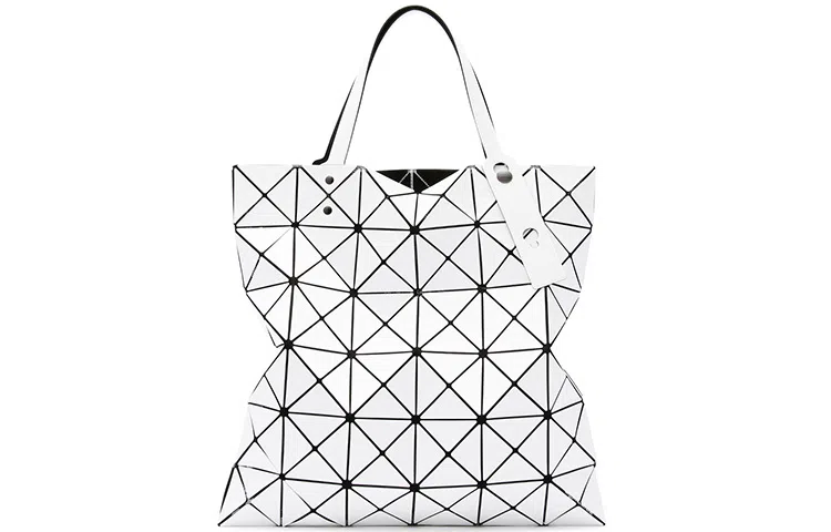 ISSEY MIYAKE Lucent Tote