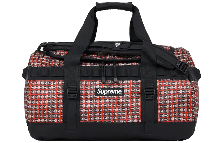 Supreme x The North Face Logo