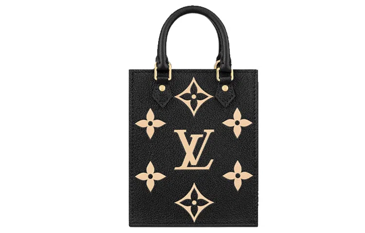 LOUIS VUITTON Petit Sac Plat