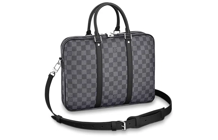 Louis Vuitton Porte-documents Voyage Black