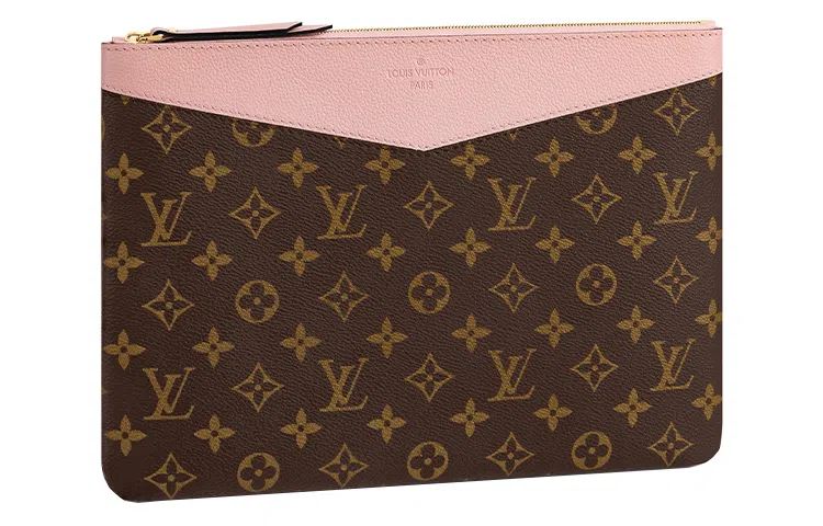 Louis Vuitton Daily Clutch 30