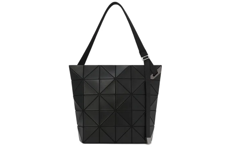 ISSEY MIYAKE Slash Blocky