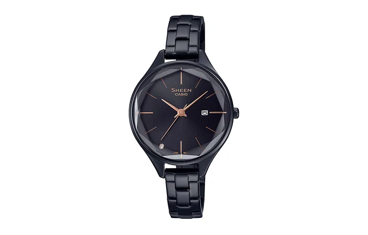 CASIOSHEEN SHE-4062BD-1AUPR-person