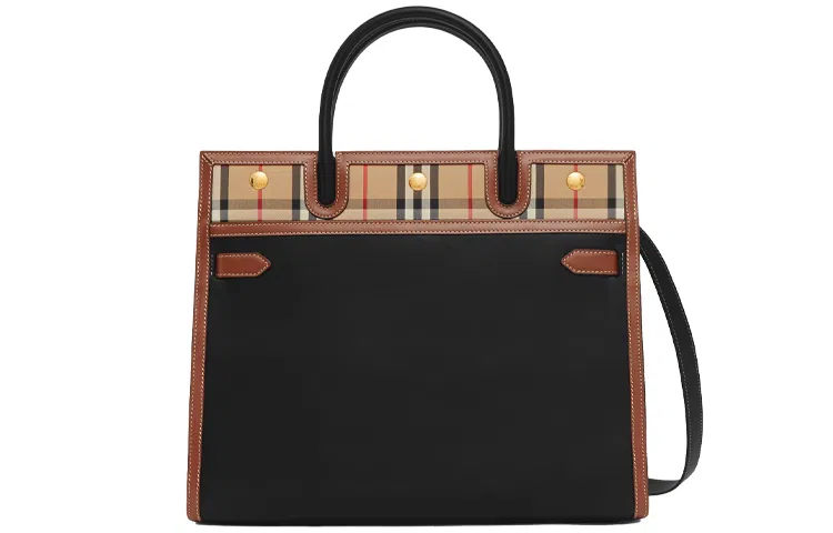 Burberry Vintage Small Black