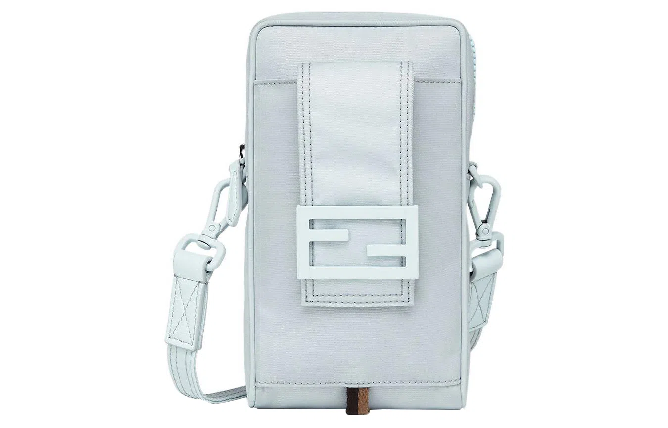FENDI Baguette FF