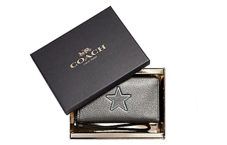 COACH Boxed 16