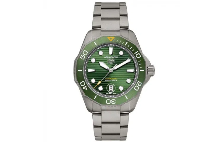 TAG HEUER 300 43mm WBP208B.BF0631