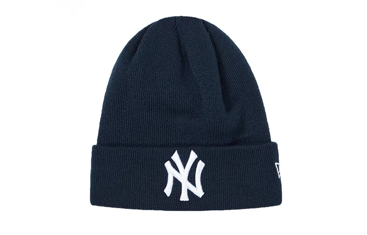 New Era NY Yankees Heart Beanie Black