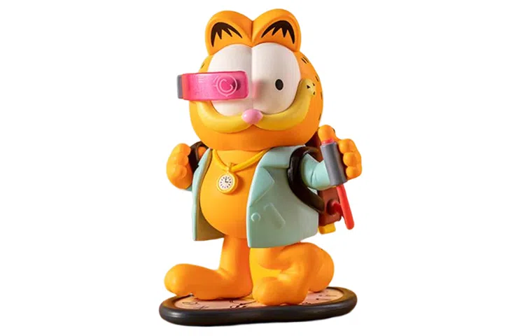 POP MART IP GARFIELD