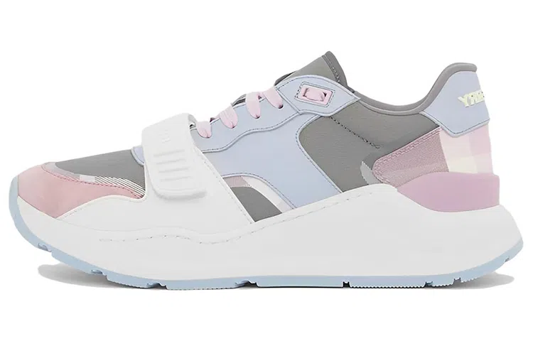 Burberry Low-Top Sneakers Light Grey